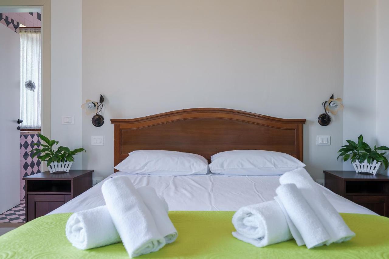 B&B Villa Le Mattine アグローポリ エクステリア 写真