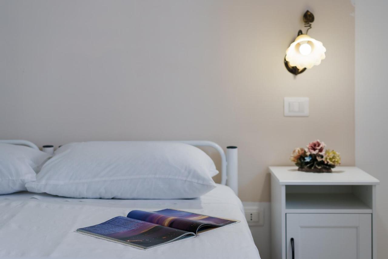 B&B Villa Le Mattine アグローポリ エクステリア 写真
